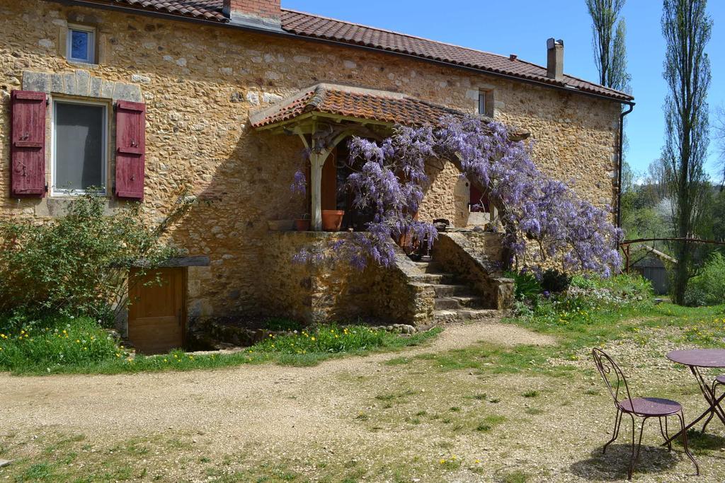 La Ferme De Cagnolle Hotel Saint-Amand-de-Belvès Kültér fotó