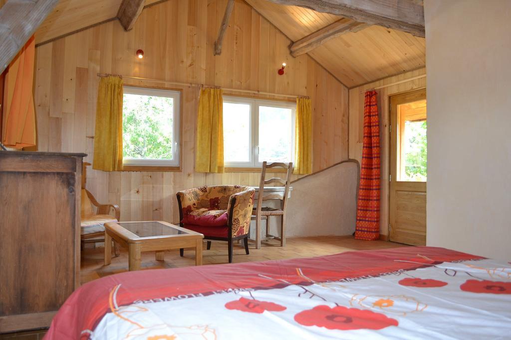 La Ferme De Cagnolle Hotel Saint-Amand-de-Belvès Kültér fotó